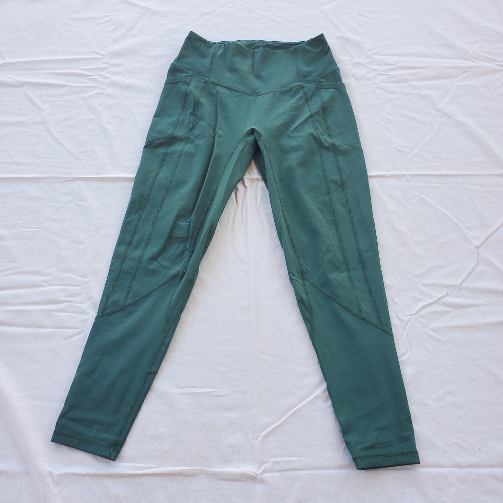 Effortless Heart Booty Leggings Forest